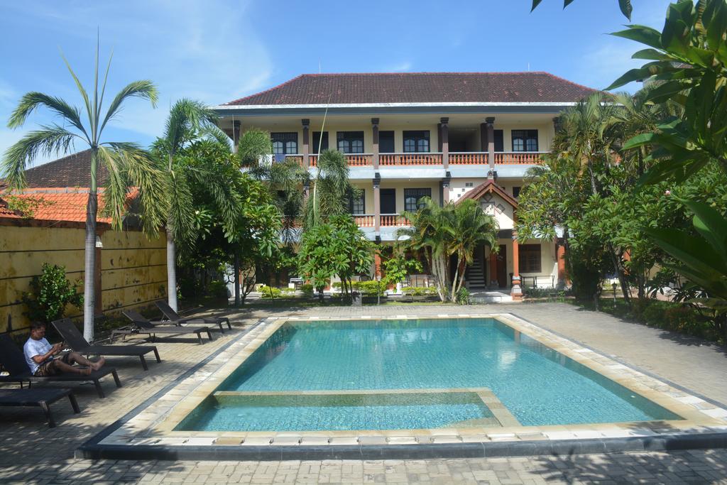 Beneyasa I 2* Kuta (Bali)